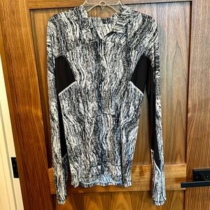 Lululemon 1/4 Zip Hoodie